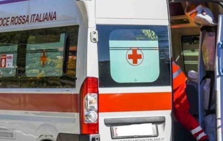 Milano – Ragazzi travolti da un’auto sulle strisce pedonali in via Padova