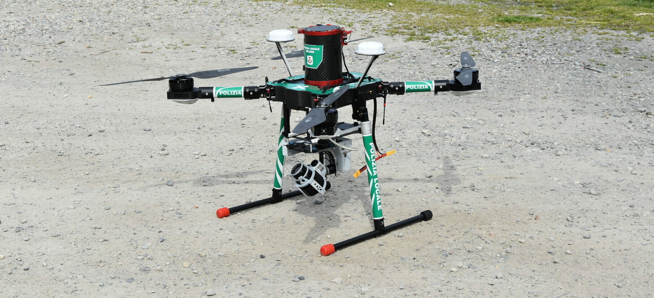 Milano – Le Baby gang si combattono anche con i droni. Sgominata banda che terrorizzava coetanei con nuovi strumenti