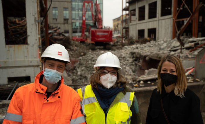 Milano – Addio vecchia scuola, al via la demolizione dell’Istituto di via Crespi