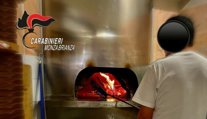 Milano – Pizzaiolo e pusher: tenta di bruciare coca nel forno, i carabinieri la recuperano con pala da pizza. Arrestato