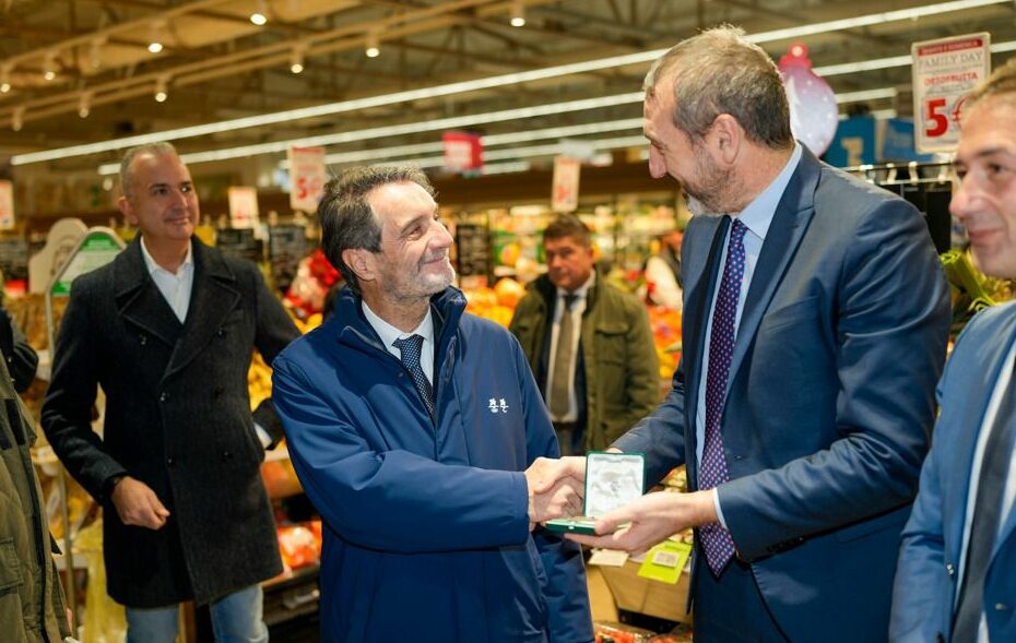 Milano celebra i 50 anni de “Il Gigante”: un grande successo lombardo esportato in tutta Italia