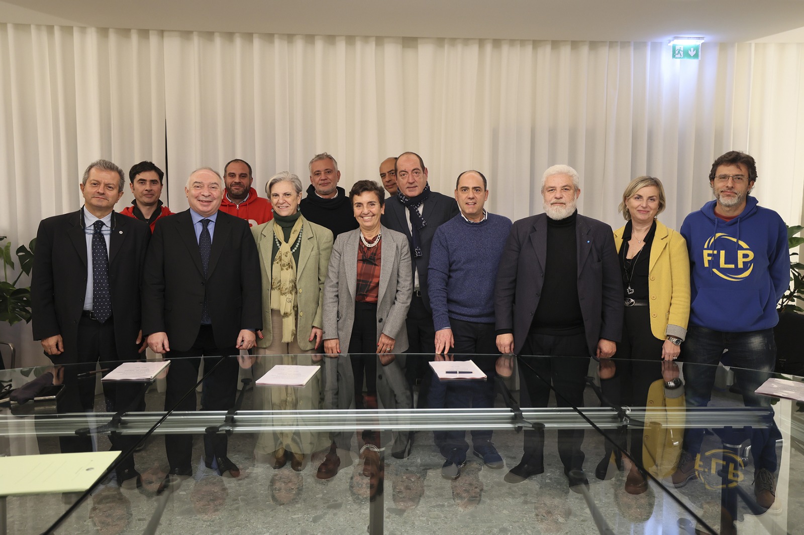 Firmato il nuovo CCNL dell’Agenzia del Demanio: 100 euro in più in busta paga – Carlomagno: “Non mancano novità, ma siamo pronti a partire per la nuova contrattazione”