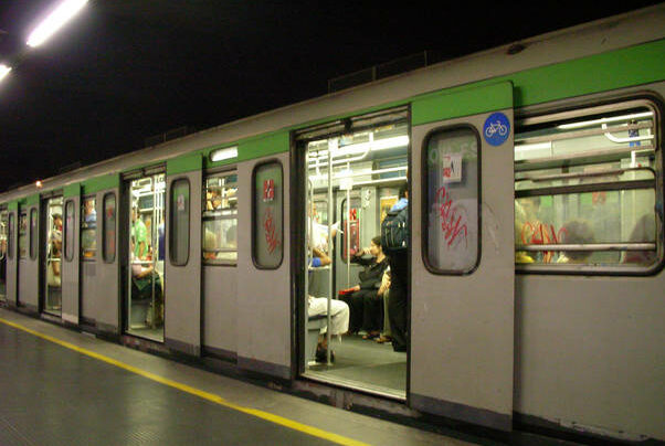 Milano – Spari in metropolitana per un litigio: arrestato ragazzo di 20 anni