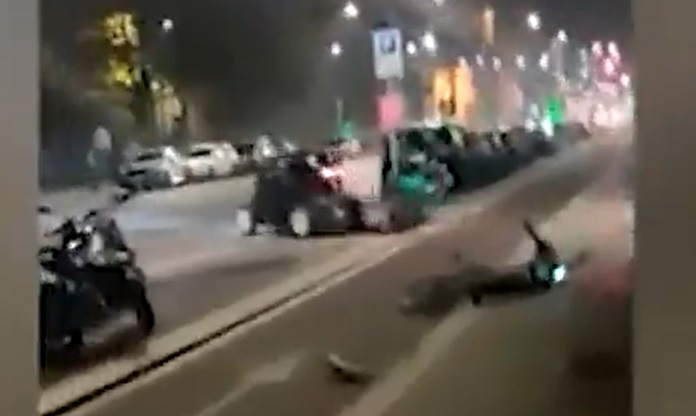 Milano – Rider investito da pirata della strada: “E’ tentato omicidio, l’auto lo ha puntato e lo ha travolto”