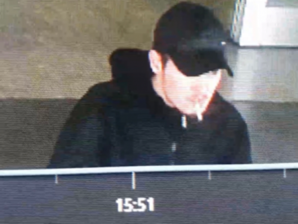 Arrestato a Milano il folle aggressore della stazione – Aveva coltelli e un cutter