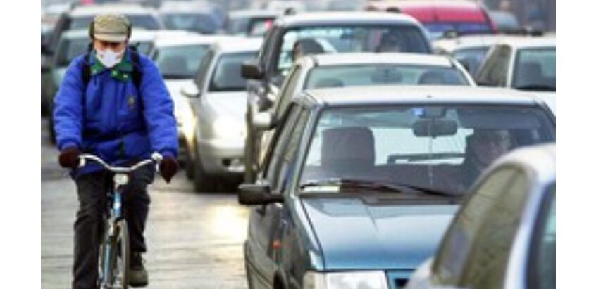 Milanese fa causa al Comune: “Sono malato di smog, voglio un risarcimento”