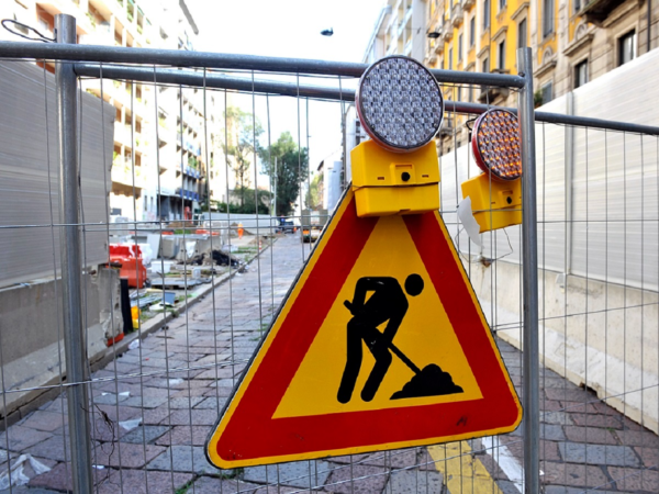 A Milano chiude (in parte) via Padova: al via i lavori di riqualificazione. Info utili