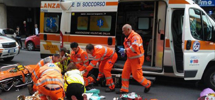 Milano  – Ragazza travolta da una moto in via Fatebenefratelli: è gravissima