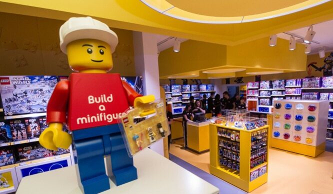 A Milano apre un nuovo Lego Store – Installazioni giganti e nuovi posti di lavoro INFO