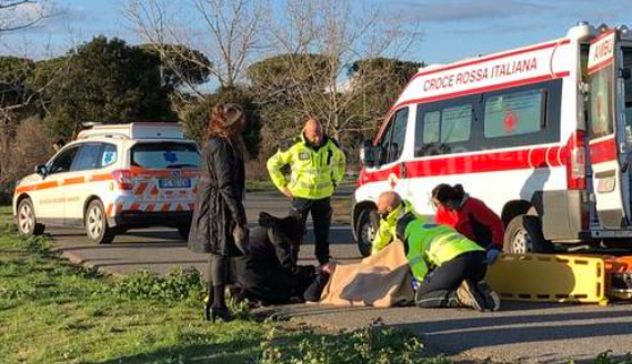 Paura in Lombardia – Due donne falciate da un’auto mentre facevano jogging