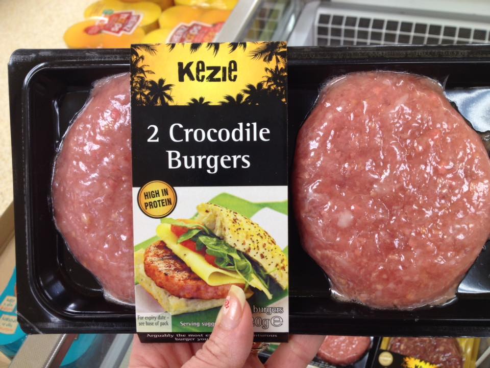 Milano – Da oggi in vendita la carne in scatola di coccodrillo: ma un vasetto costa 280 euro