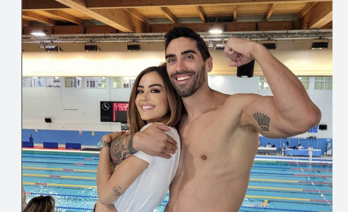 A Milano Filippo Magnini e Giorgia Palmas bloccano una ladra e la fanno arrestare. Ecco cosa è successo