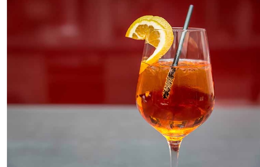 Giornata mondiale dell’aperitivo – Lo Spritz è il cocktail preferito dagli italiani: la speciale classifica