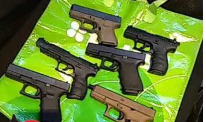 Milano – Ragazzi vanno a scuola con pistole. Scoperta chat di minorenni per pistole, miscele armate e coltelli