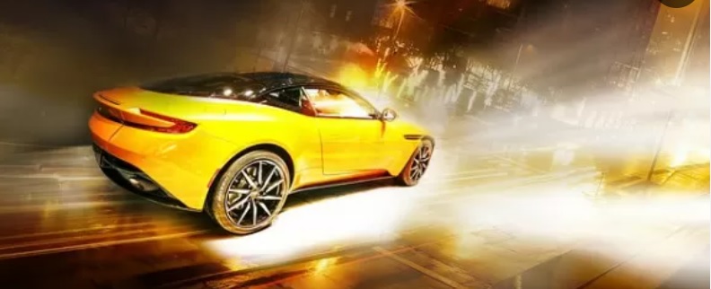 Lombardia – Folle gara in strada fra bolidi: patente ritirata a 2 turisti tedeschi