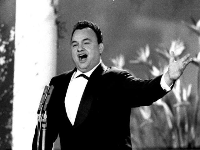 Milano – La Città ricorda un grande Milanese: una targa per Luciano Tajoli