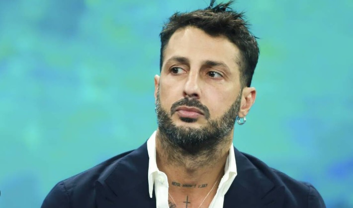 Milano – Fabrizio Corona indagato per ricettazione, contattato per vendere file riservati su Messina Denaro