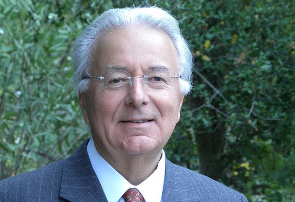 Chi è Federico Faggin, il genio italiano che inventò il microchip. Bill Gates disse: “Senza di lui la Silicon Valley sarebbe solo valley”