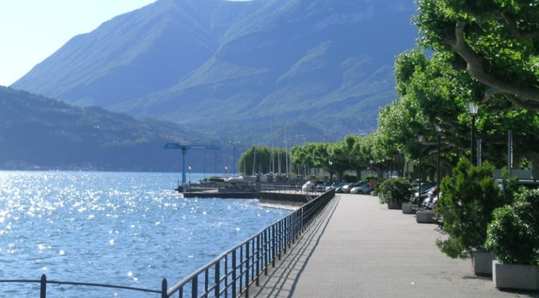 Orrore sul Lago di Como – A 18 anni violentata per due ore sul Lungolago. La terribile denuncia