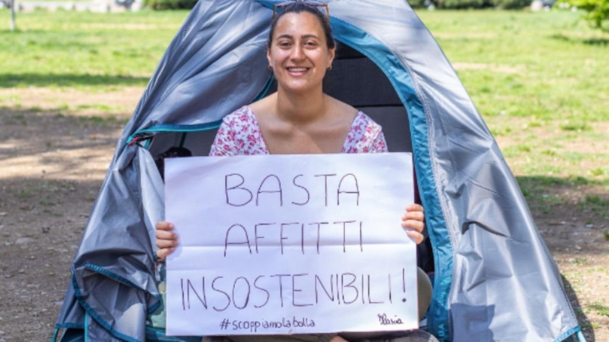 Milano è ancora la città italiana più cara per gli studenti: oltre 600 euro (minimo) per una singola. I dati