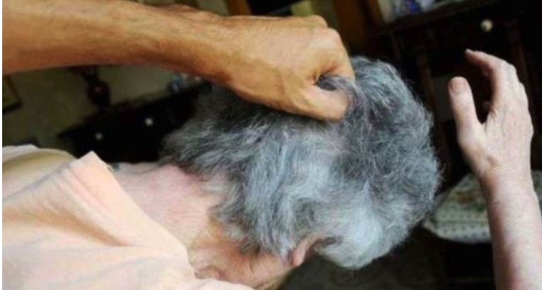 Orrore in Lombardia – Aggredita a calci e pugni dal figlio, muore nella notte