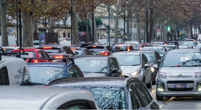 Euro 7, l’UE fa marcia indietro (temporaneamente) – Il ministro Urso: “Salvate le imprese: una vittoria italiana”