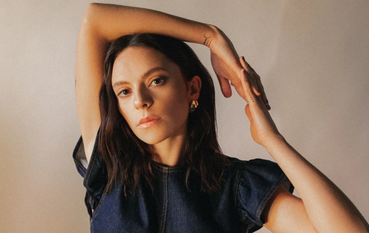 Michielin, salta il concerto di Milano – “Dolori addominali insostenibili, mi devo fermare”, il messaggio commosso