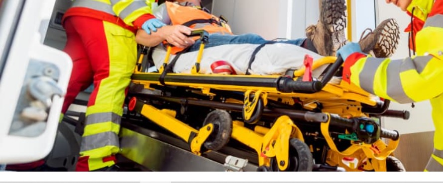 Milano: grave incidente in Viale Certosa. Si schiantano, poi, ubriachi, fuggono e abbandonano i feriti