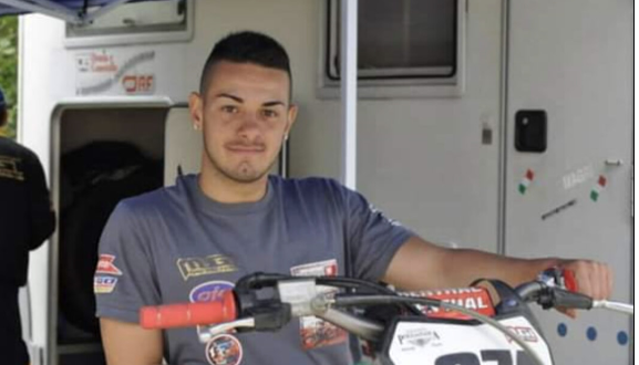 Ennesimo dramma nel Milanese: muore a 26 anni, schiantandosi con lo scooter