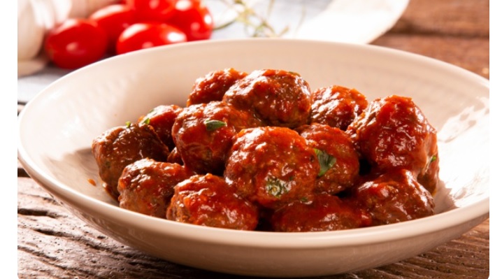 Apre a Milano il ristorante dove si mangiano solo polpette, anche come dolce “Da noi tutto è ‘polpettabile'”