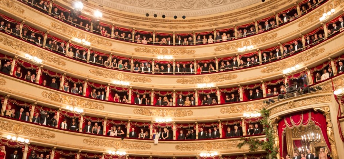 Milano – La Prima della Scala sarà da record: 35 proiezioni in diversi luoghi della città. Migliaia di spettatori