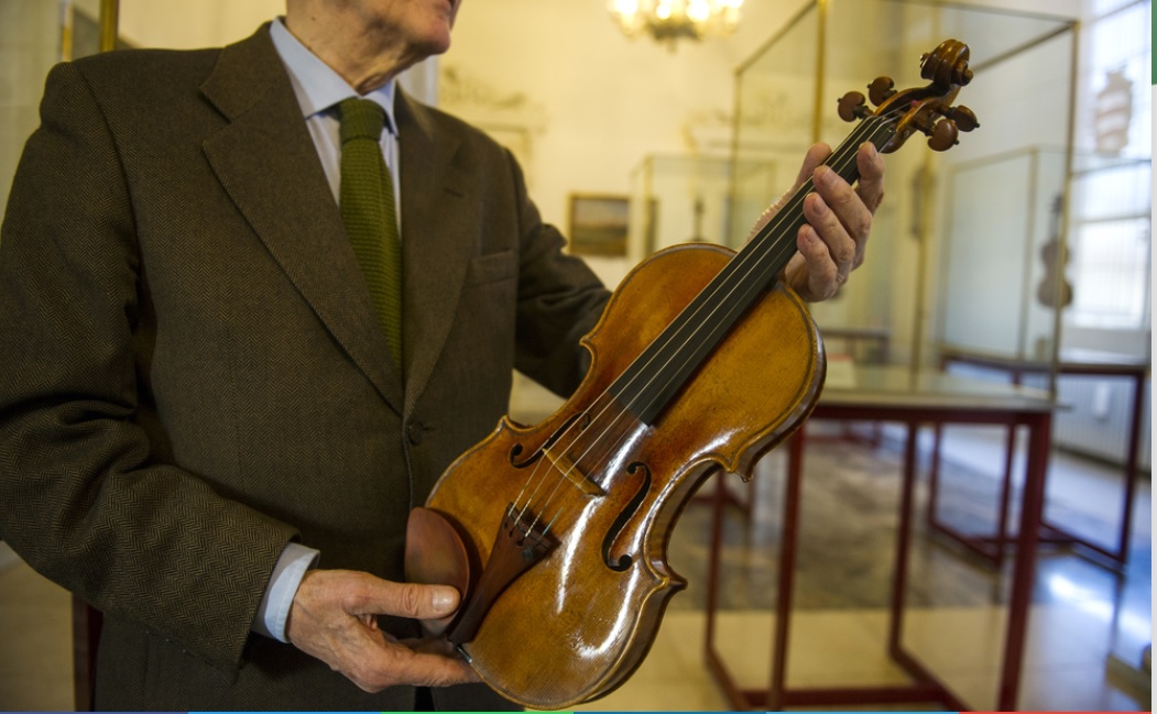 Capolavoro lombardo – Il Violino di Stradivari protagonista a Parigi: “Un simbolo straordinario”