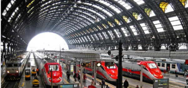 Milano: caos in Centrale. Crolla la linea elettrica, treni fermi – Ritardi fino a 2 ore