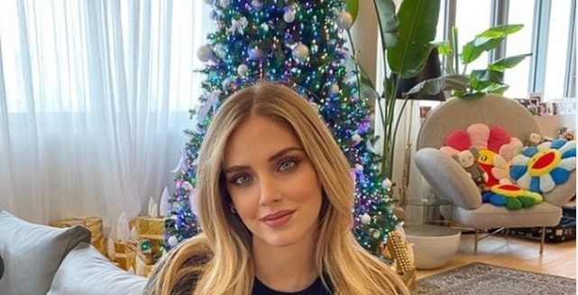 Chiara Ferragni chiede perdono per il “caso Pandoro” e promette: dono 1 milione di euro all’ospedale Regina Margherita