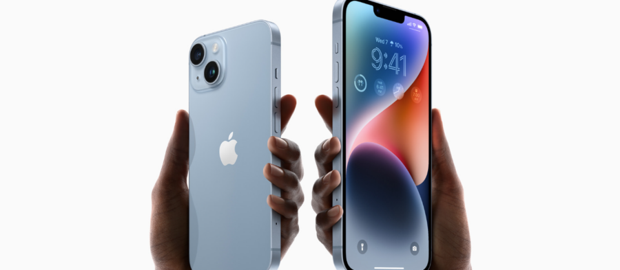 Apple rivoluziona l’I Phone – Sarà possibile scaricare le App: ecco cosa cambia