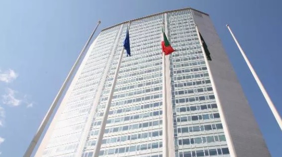 Milano – Giornate Fai, il Pirellone uno dei luoghi più visitati in Italia: i numeri di un successo