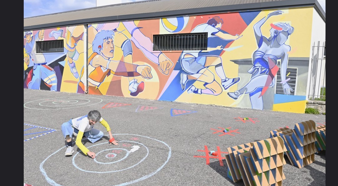 A Milano il nuovo Murale di SMOE, grande street artist italiano FOTO