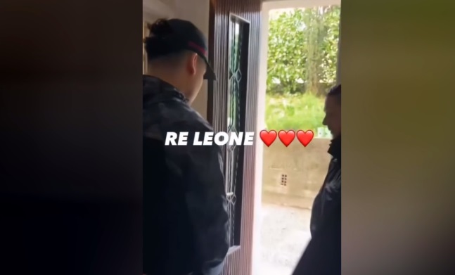 Milano – Il trapper arrestato in diretta: “Mi portano via”