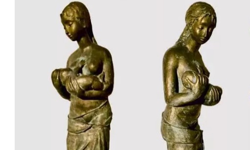 A Milano scoppia la polemica: “Non vogliamo la statua di donna che allatta al seno, non rappresenta tutti”. Il caso