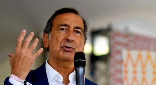 Milano – Beppe Sala, il giorno decisivo. Oggi l’incontro in Comune: resta o si dimette?