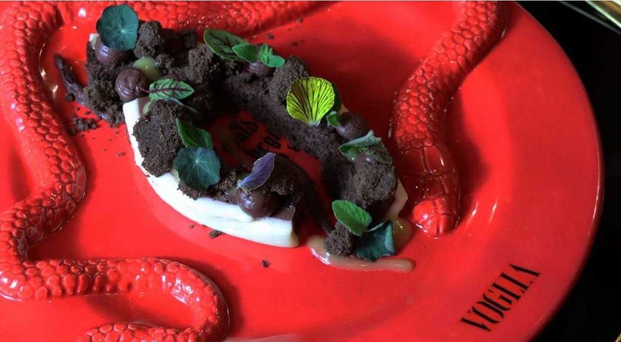 A Milano apre il primo ristorante erotico d’Italia – La pasta costa “solo” 100 euro