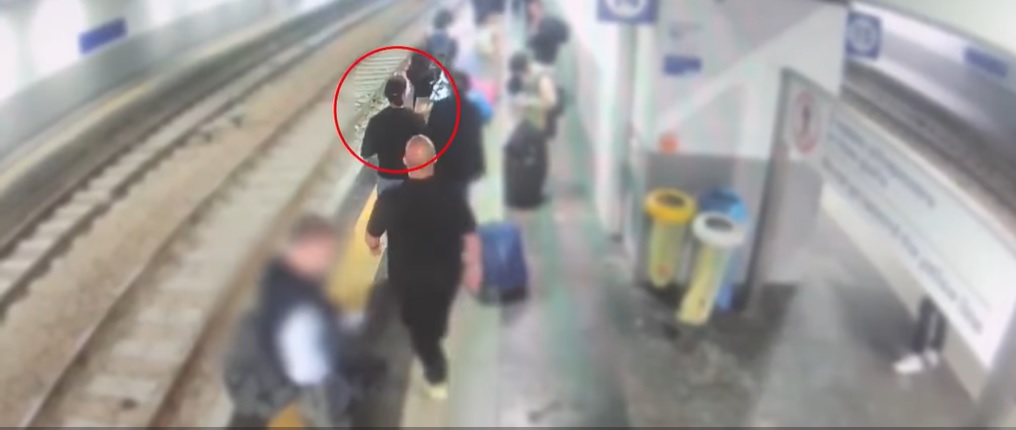 Milano – Ruba telefono ad una donna sui binari di Porta Garibaldi, ma è osservato dalla Polizia: arrestato subito