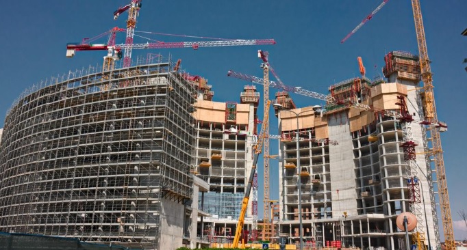 Milano – Caos cantieri: la casa è comprata, ma il cantiere è sequestrato. La rabbia di 1600 famiglie: “Siamo la parte lesa, aiutateci”