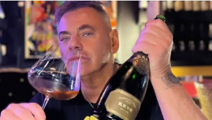 Milano – Escort racconta le notti alla Gintoneria: “Sesso e coca: c’è chi spendeva 80mila euro a sera”. Cosa ha detto