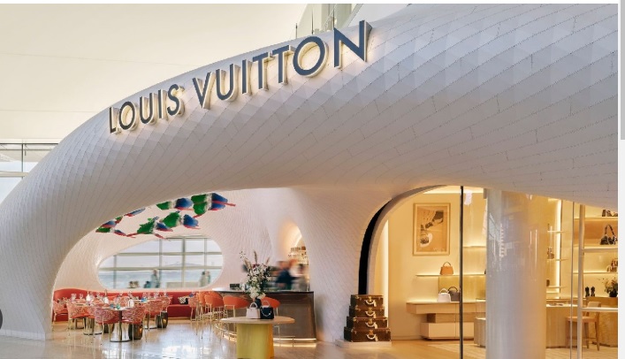 A Milano Luis Vuitton incontra il ristorante “Da Vittorio”: nasce una nuova era per la gastronomia di lusso. Il progetto