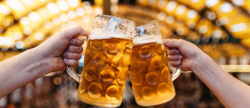 Milano brinda alla regina dell’estate Al via la “Bierfest 2025”: l’Evento