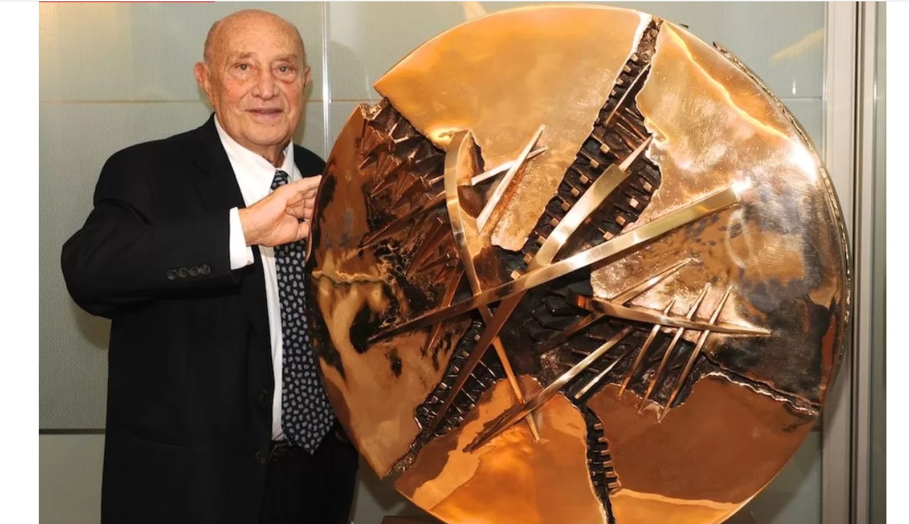 Milano – E’ morto il grande artista Arnaldo Pomodoro. Amato in tutto il mondo