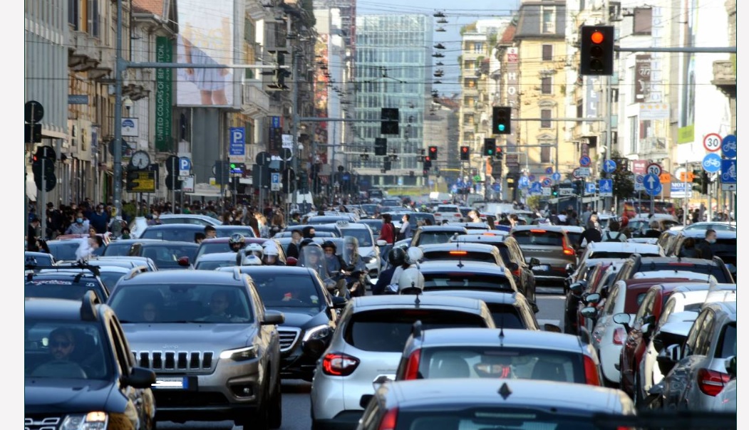 A Milano è emergenza ‘malati di rumore’ – 5 milioni in Italia nelle zone a rischio. E Milano è la capitale: ecco i danni per la salute