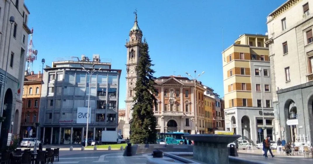 “Seimila euro se vieni a vivere a Varese”: la città lombarda va a caccia di abitanti. Ecco perché