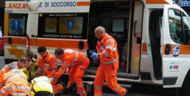 Dramma a Milano – Donna travolta e uccisa da un pirata della strada: le persone a bordo fuggono a piedi